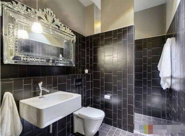 What are the characteristics of the bathroom lamp How to clean and maintain the bathroom lamp