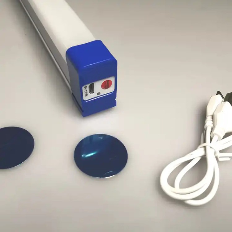 Usb Rechargeable Led Emergency Lighting 2 Usb Rechargeable Led Emergency Lighting 2