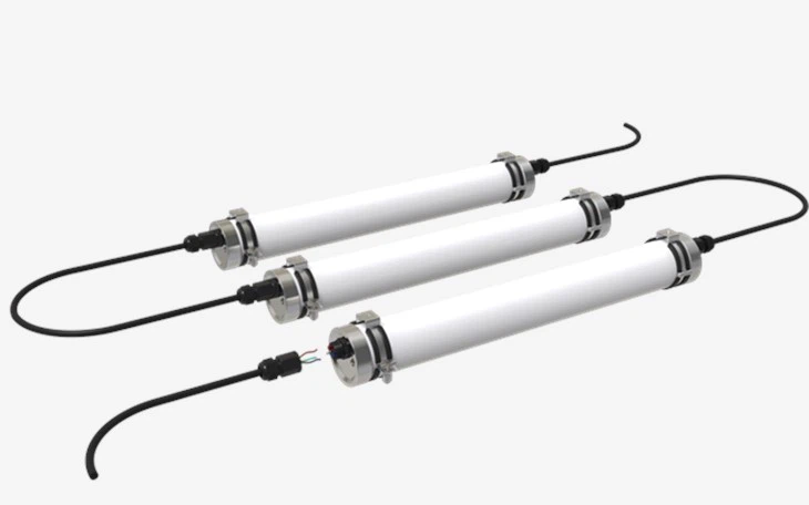 ضوء LED ثلاثي مقاوم IP69K