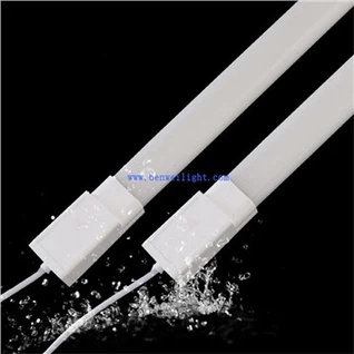 تركيبات إضاءة LED بالفريزر