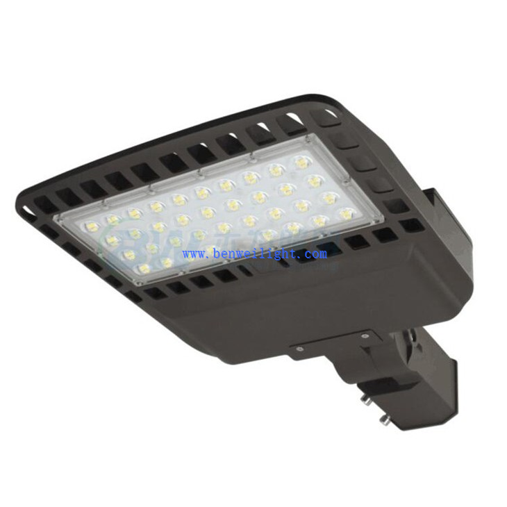 Led Shoebox Fixtures with Slip Fitters