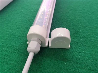 36W T8 LED تنمو أنبوب الضوء IP67 مقاوم للماء