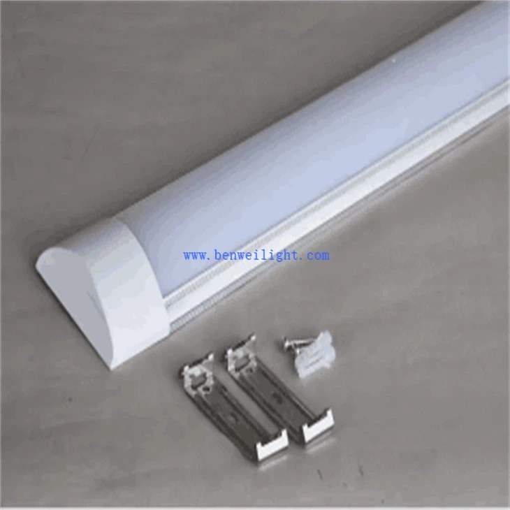 Surface Mount Batten Light (5)