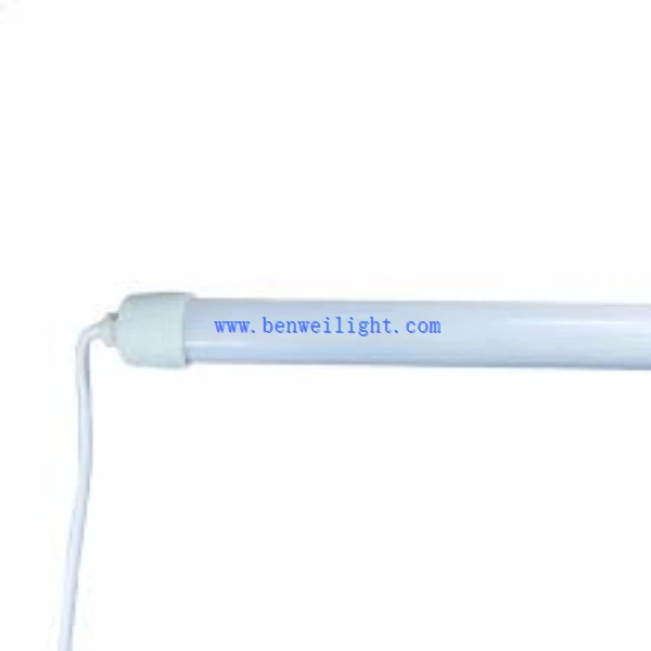 Weatherproof Tube Lights For Chicken Coop (3)